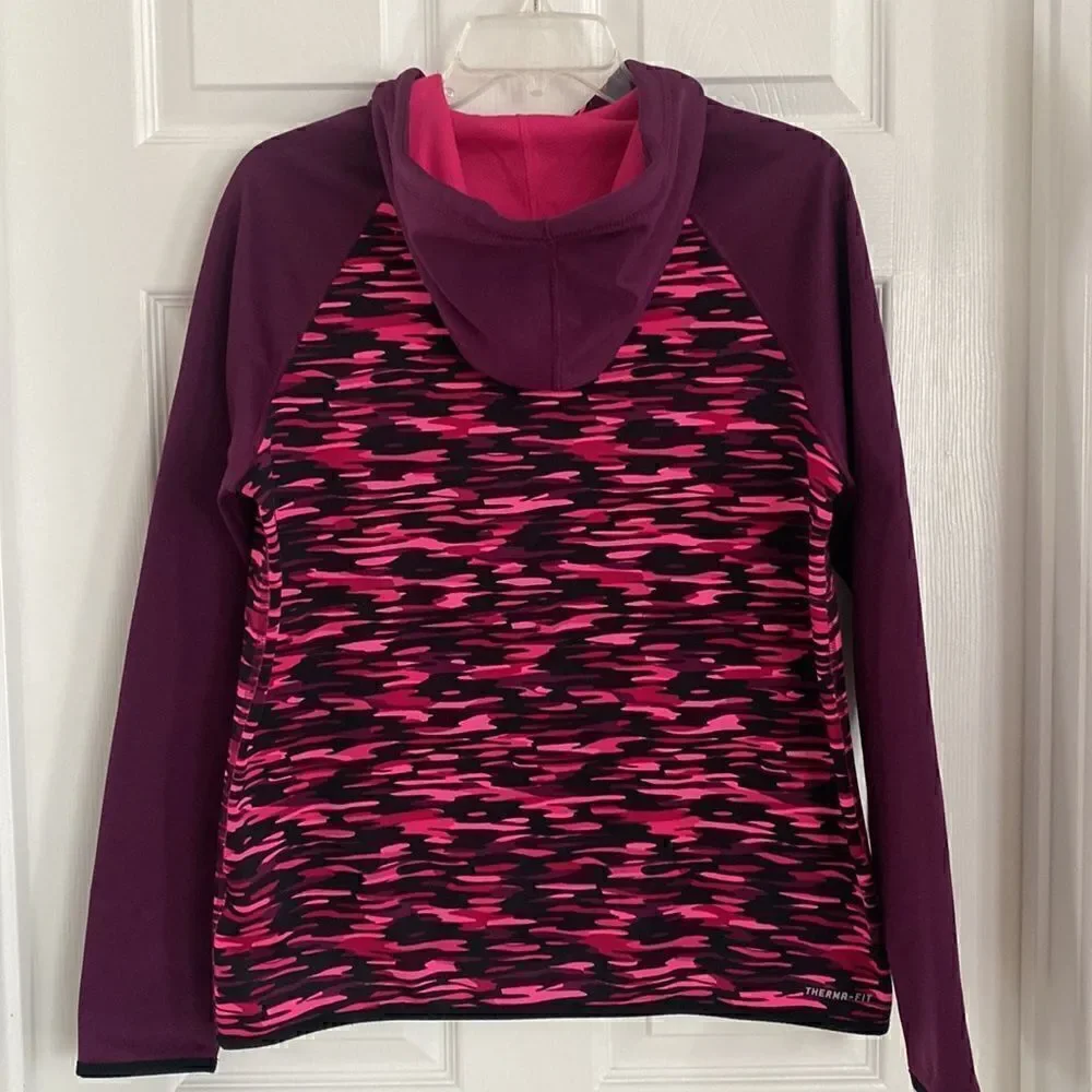 Nike Hoodie Pullover Therma Fit Pink Purple Camo Active Jacket Women’s Size M